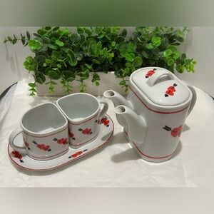 RARE VINTAGE SIGMA TASTE SELLER Set for 2 Teapot Double Spout, 2 Cups And Tray